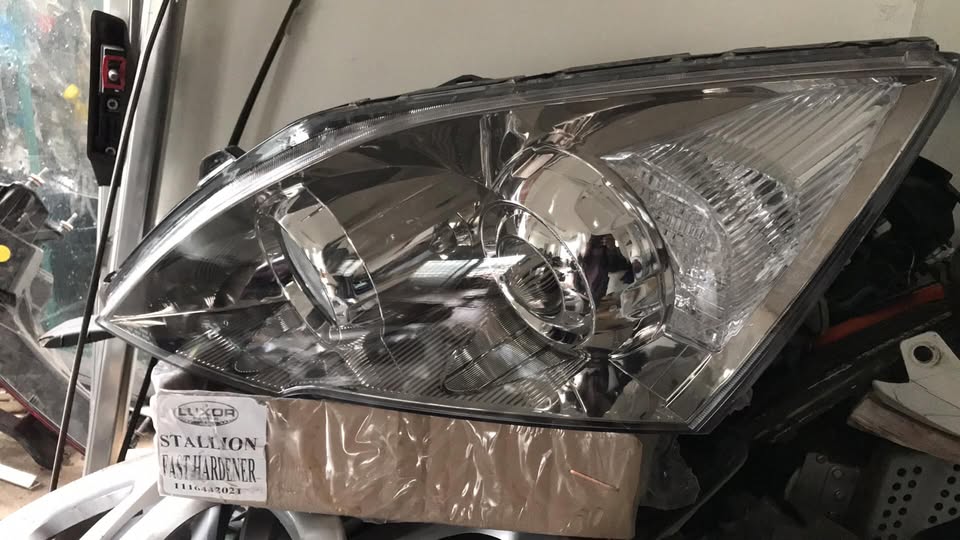 Honda CRV Headlight - Private Seller Honda CRV Headlight - Private Seller
