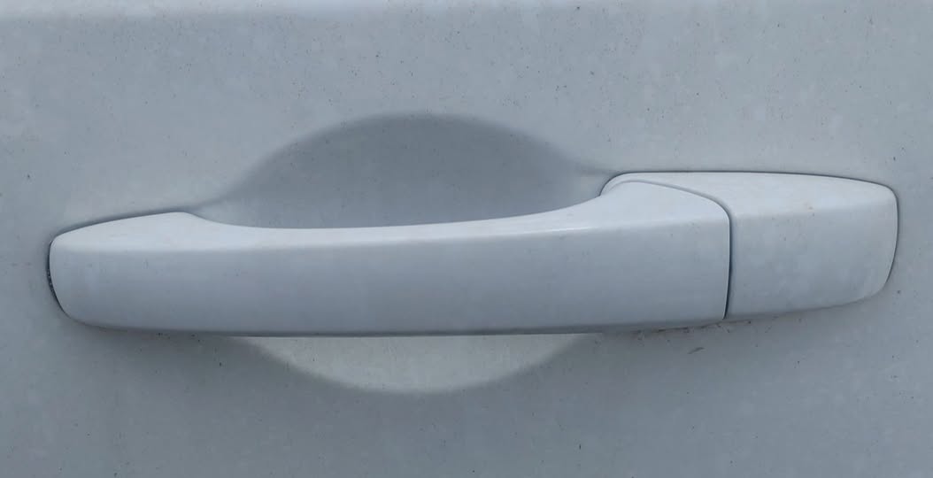 Dodge Caliber left rear outer door handle - Private Seller Dodge Caliber left rear outer door handle - Private Seller