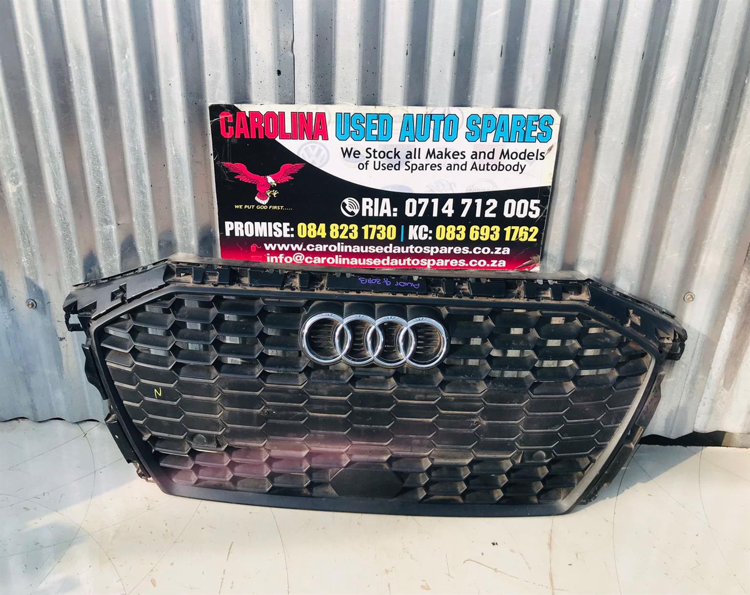 Audi A3 Sportback front bumper grill - Private Seller Audi A3 Sportback front bumper grill - Private Seller