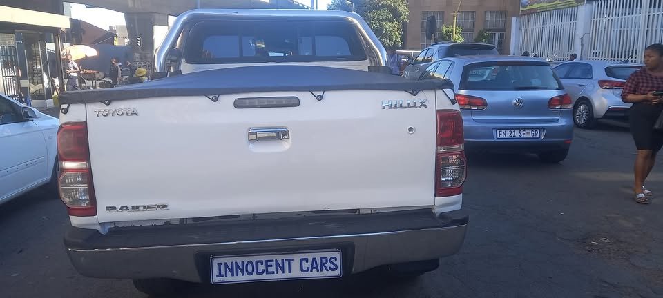 2014 TOYOTA HILUX 3.0 D4D RAIDER DIESEL DOUBLE CAB, MANUAL, WHITE,