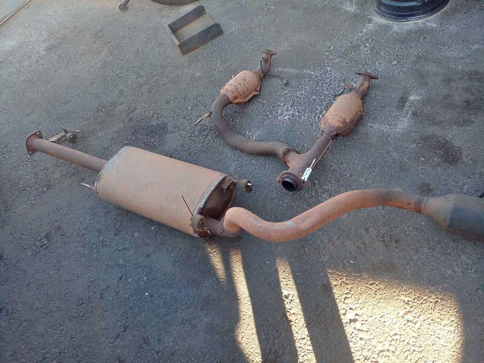 Toyota prado 120series exhaust - Private Seller