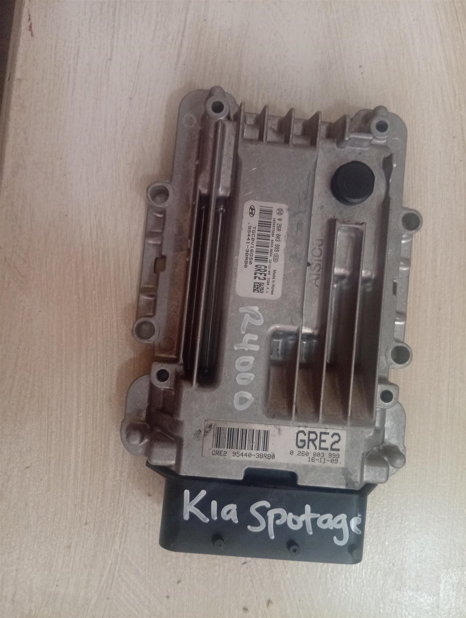 Kia Sportage ECU computer box - Private Seller Kia Sportage ECU computer box - Private Seller