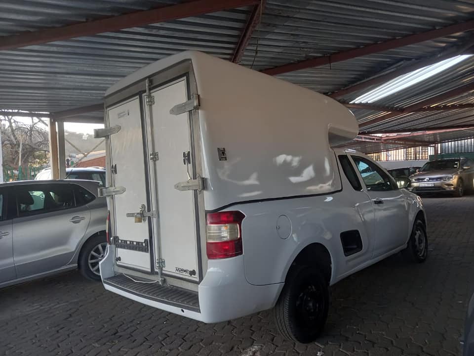 Chervolet Utility 1.4 with Canopy Manual petrol  2013 White Spare key