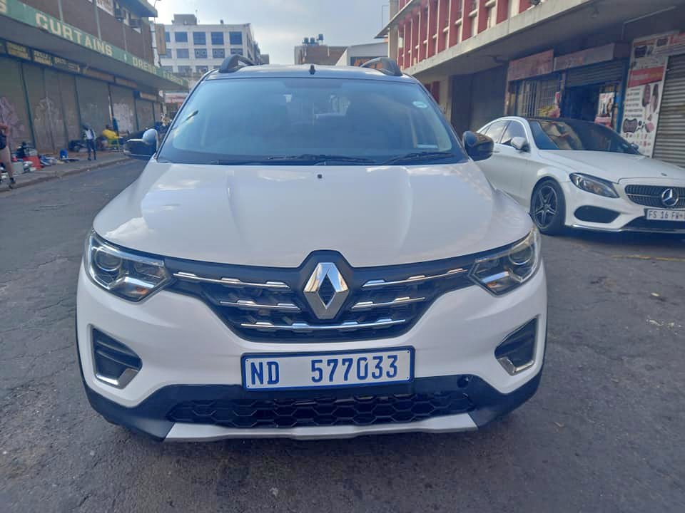 Used 2022 Renault Triber 1.0 Dynamique - Private Seller Used 2022 Renault Triber 1.0 Dynamique - Private Seller