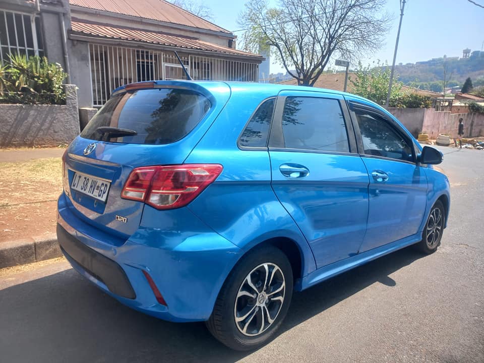 2018 BAIC 1.5 D20 ENGINE, AUTOMATIC, MILEAGE 53000KMS, BLUE COLOR