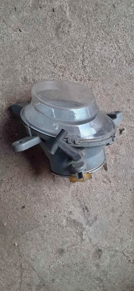 2005 Volvo S40,S60 Fog Light
