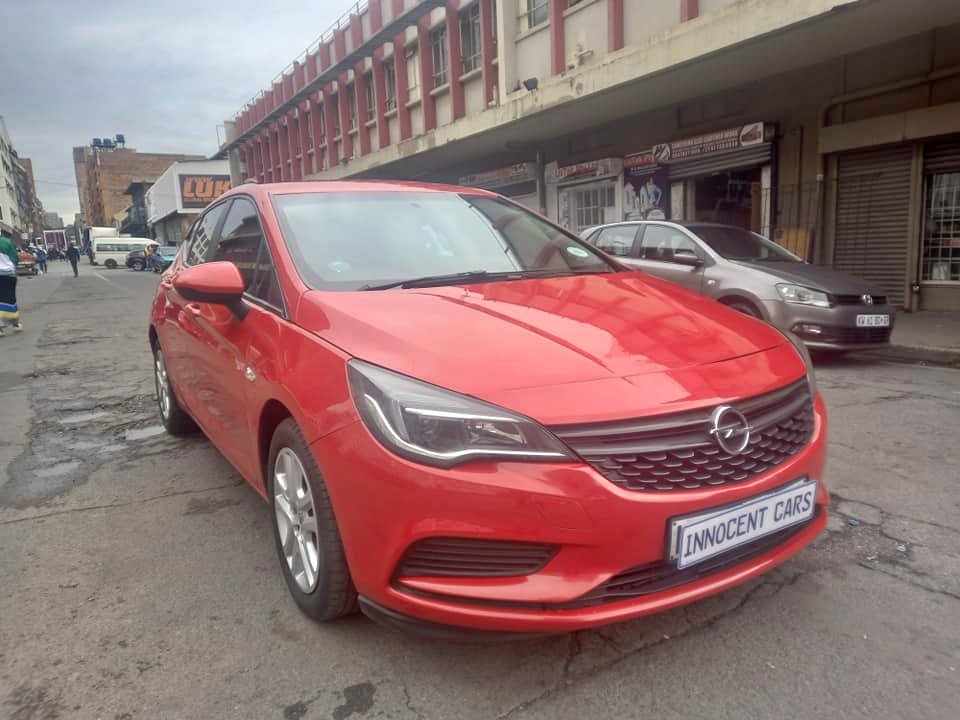 2008 OPEL ASTRA 1.0PETROL, MANUAL, 88000KM, RED COLOUR, SPARE KEY, SERVICES BOOK