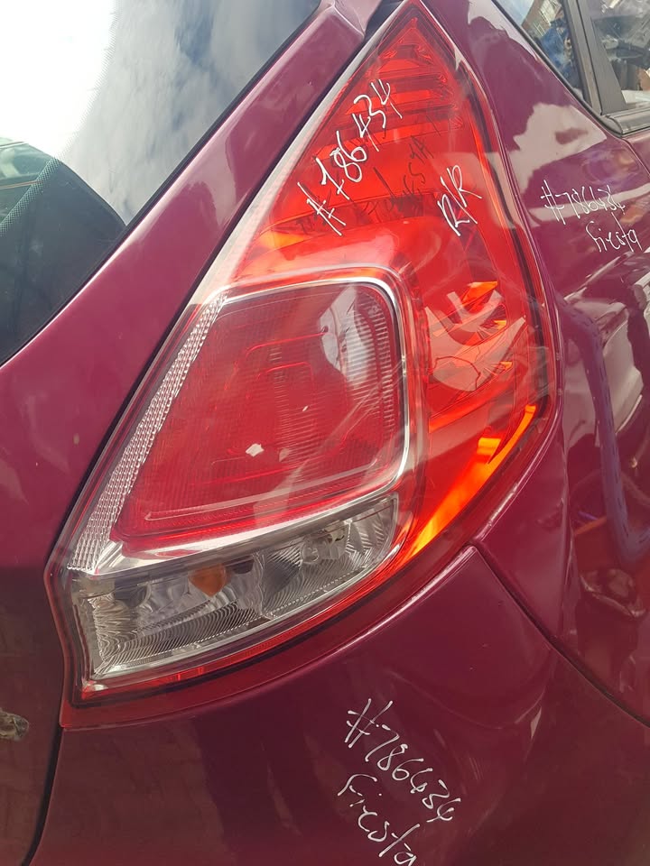 ford fiesta 2015 Taillamps - Private Seller ford fiesta 2015 Taillamps - Private Seller