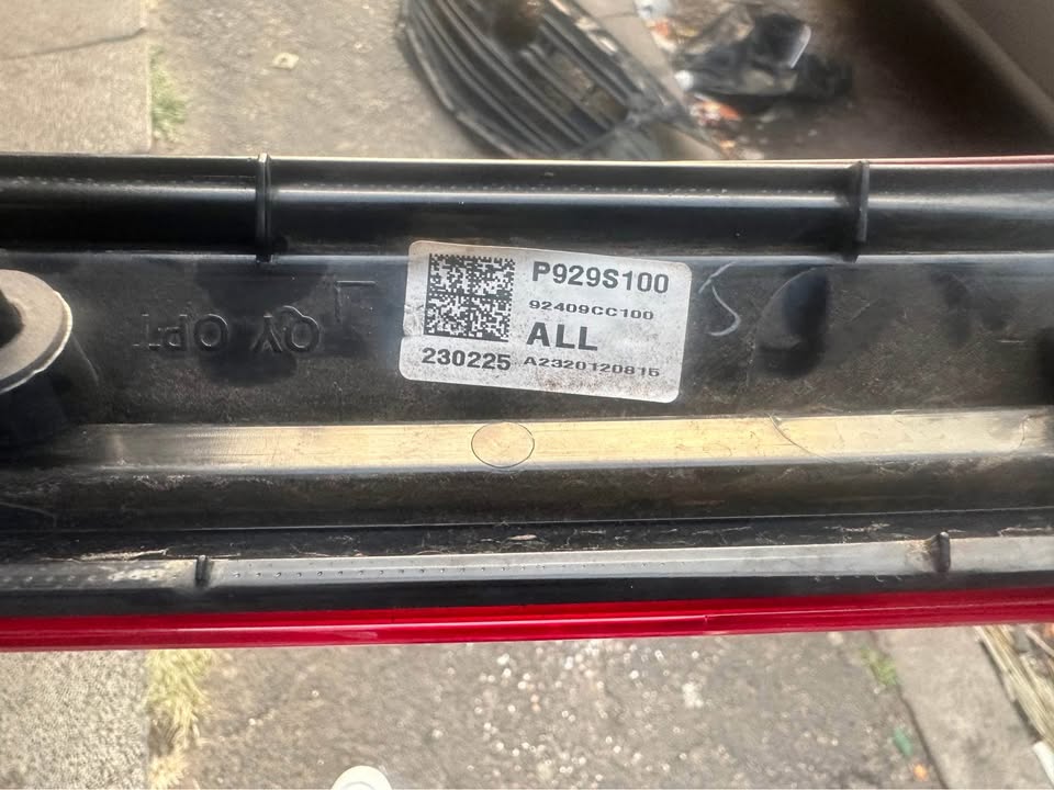 Kia Sonet tailgate light - Private Seller Kia Sonet tailgate light - Private Seller