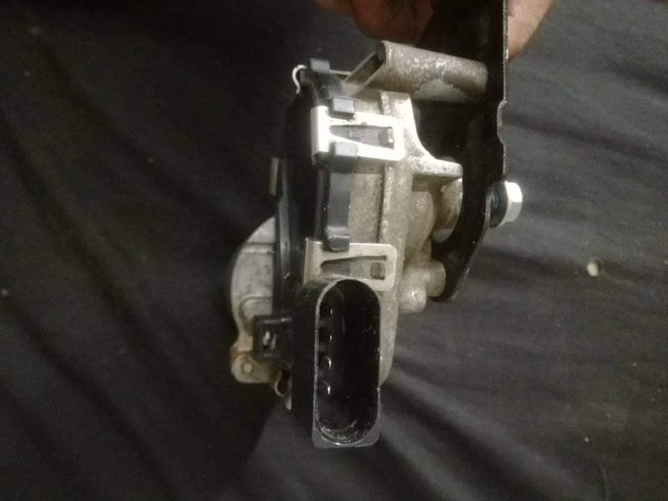 Ford Ranger T6/T7/Mazda BT50 Wiper Motor - Private Seller