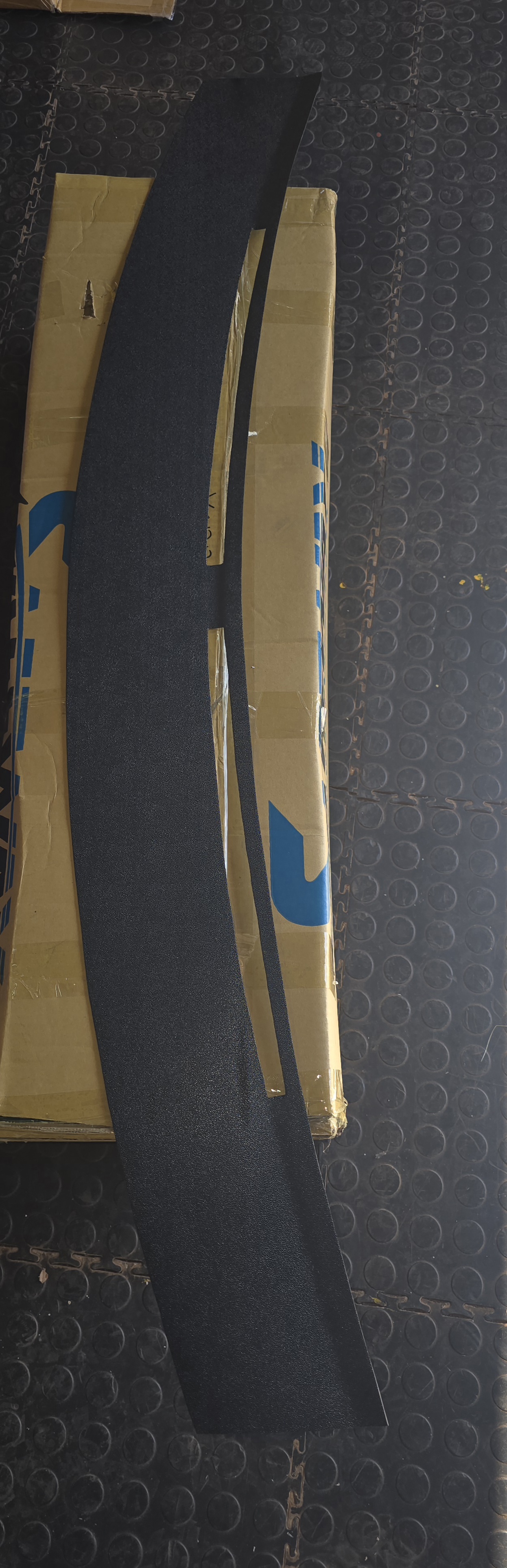 Polo 9n and vivo dashboard cover - Private Seller