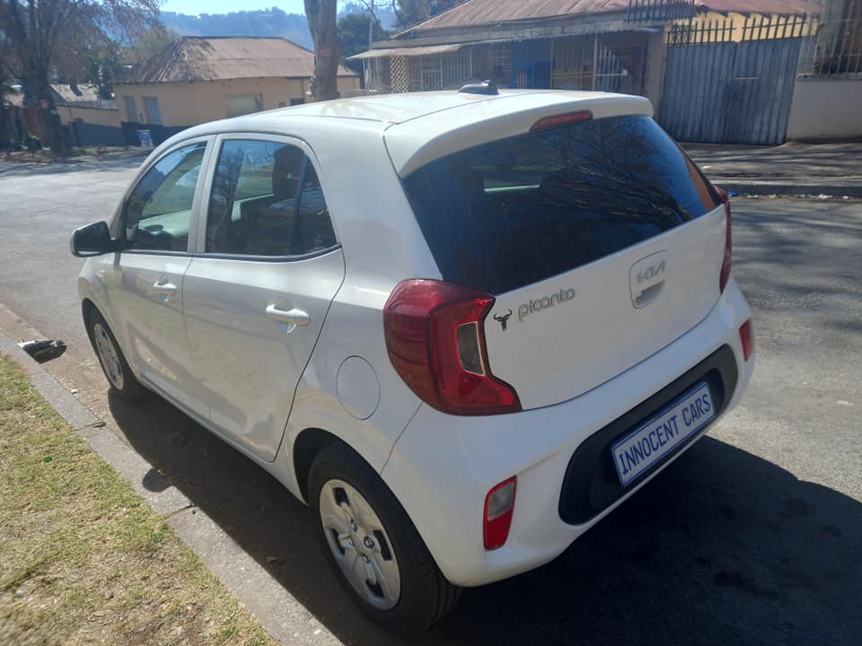 2022 KIA PICANTO HATCHBACK 1.0 ENGINE PETROL, AUTOMATIC, WHITE COLOR, MILEAGE 33000KMS