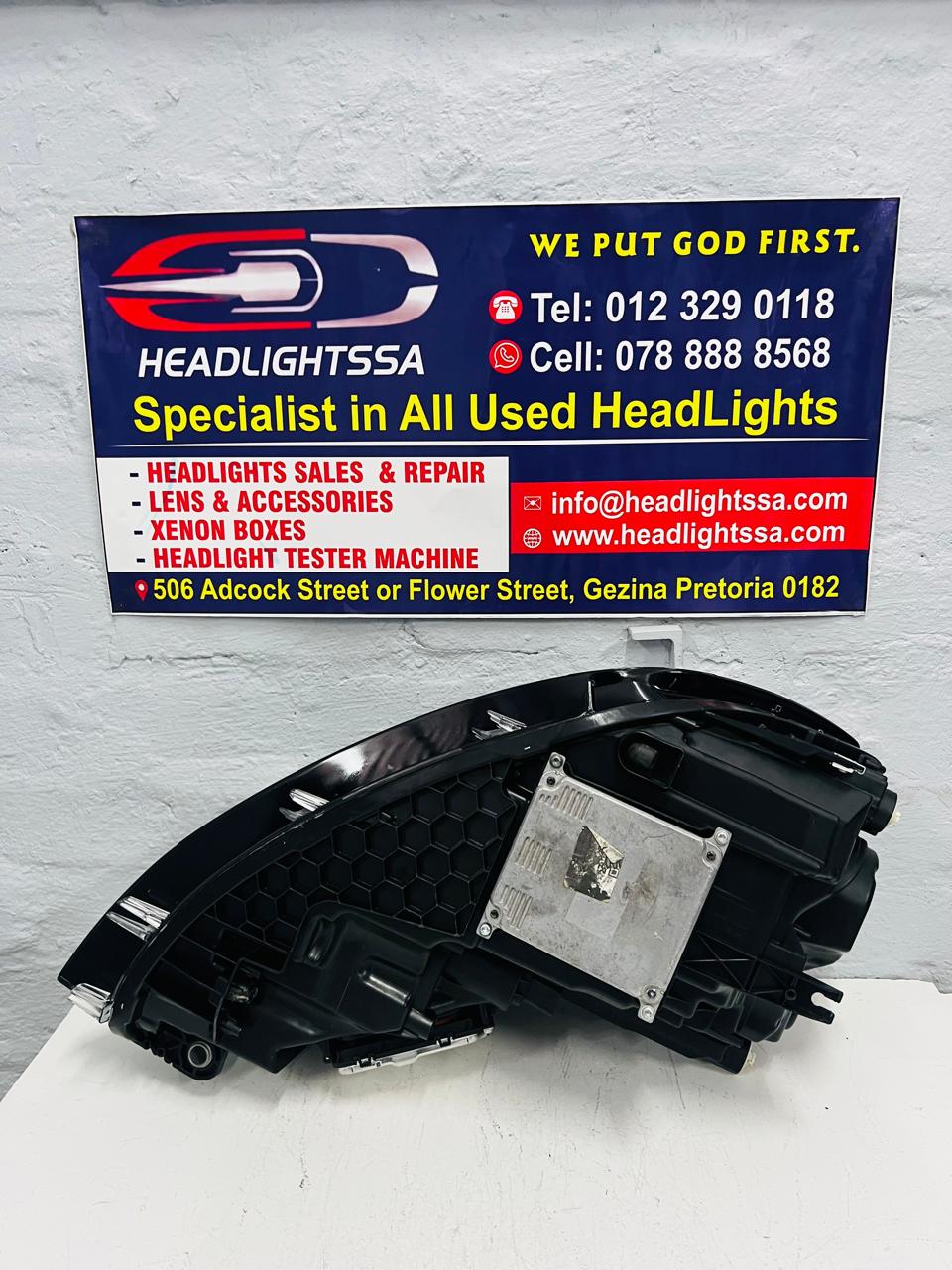 VW Golf 7.5 R-line and GTI right side headlight replacement housing (2018-2021) - Private Seller VW Golf 7.5 R-line and GTI right side headlight replacement housing (2018-2021) - Private Seller