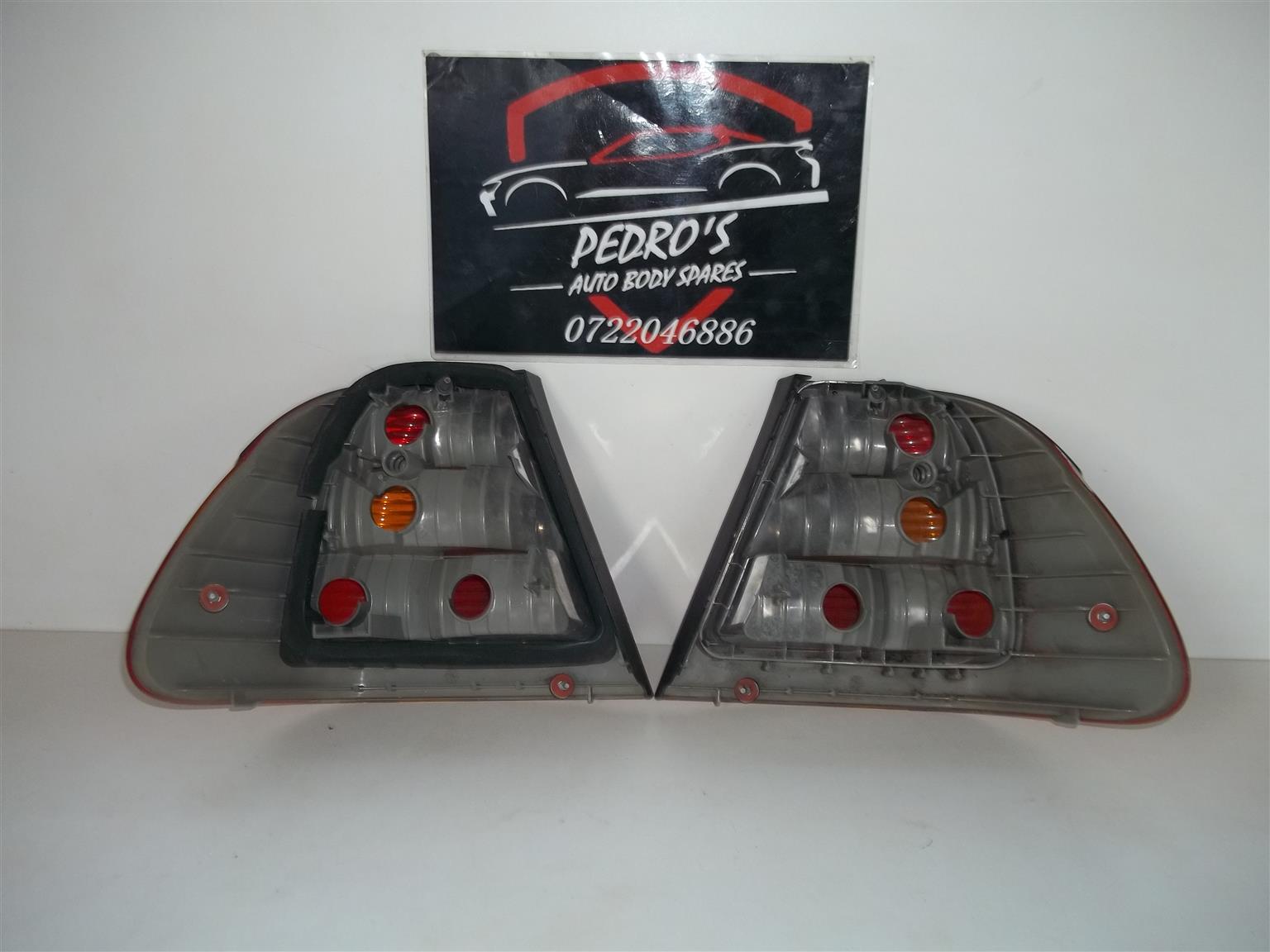 Bmw 325i (02-05) left & right outer tail lights (sold seperately). - Private Seller Bmw 325i (02-05) left & right outer tail lights (sold seperately). - Private Seller