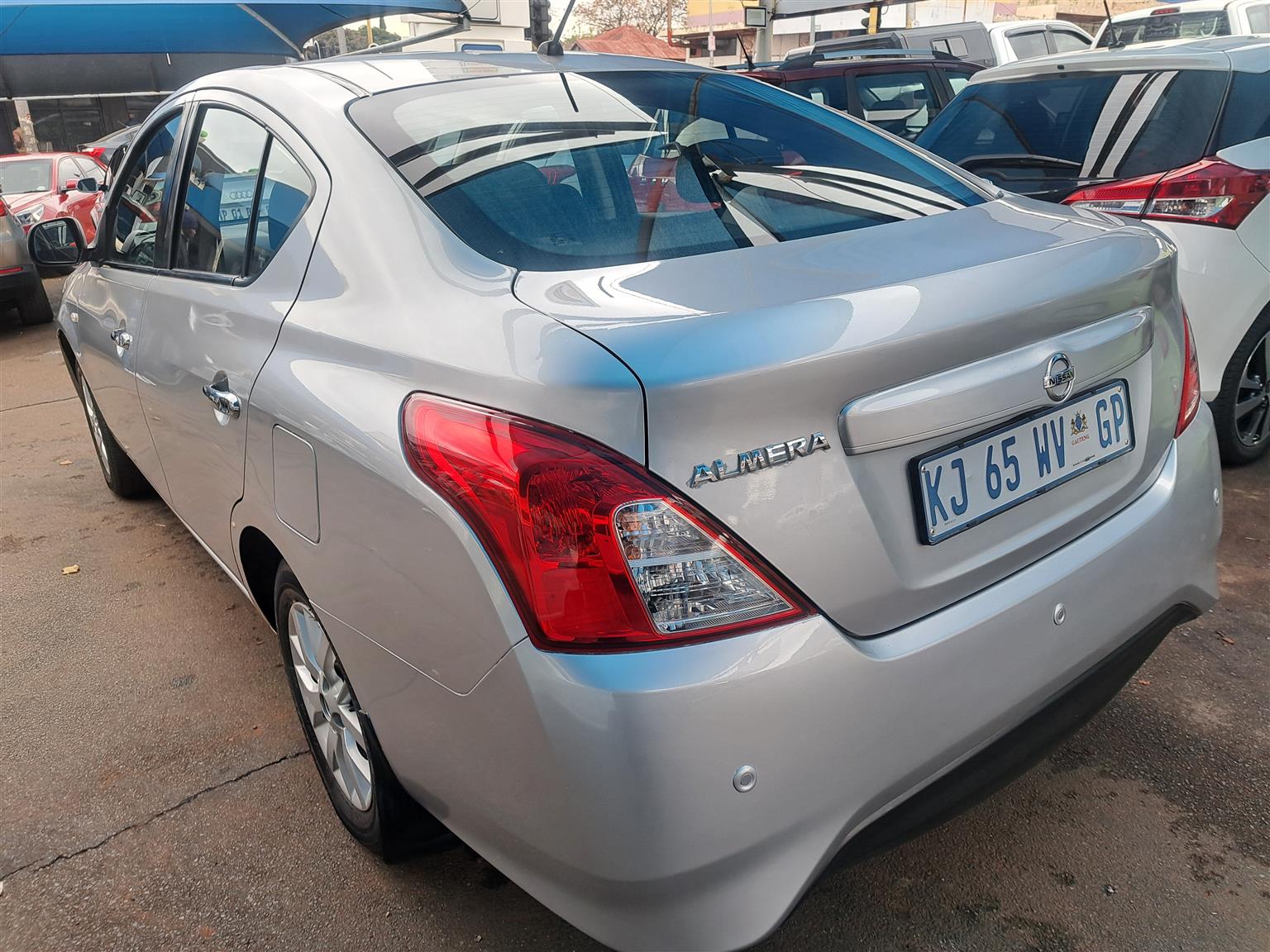 NISSAN ALMERA 1.5 SEDAN