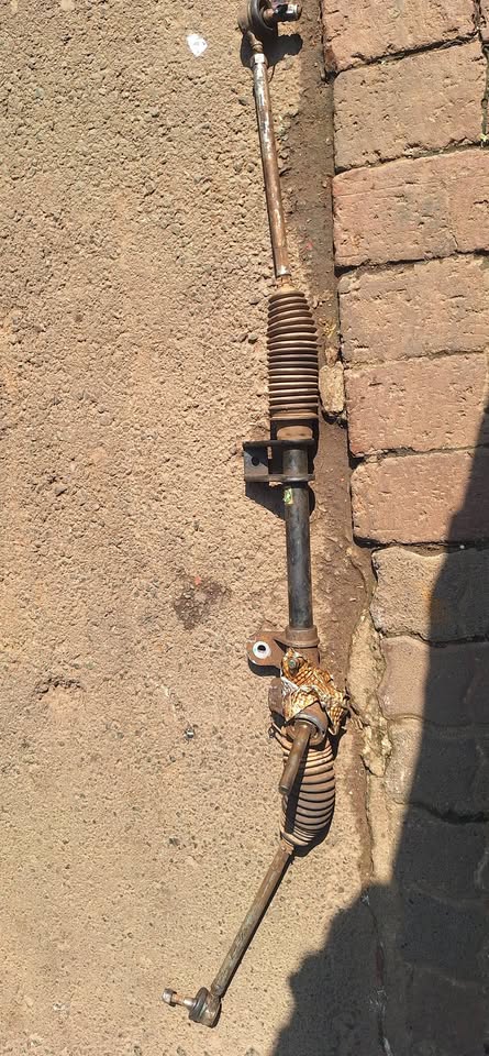 Renault kwid steering rack available - Private Seller