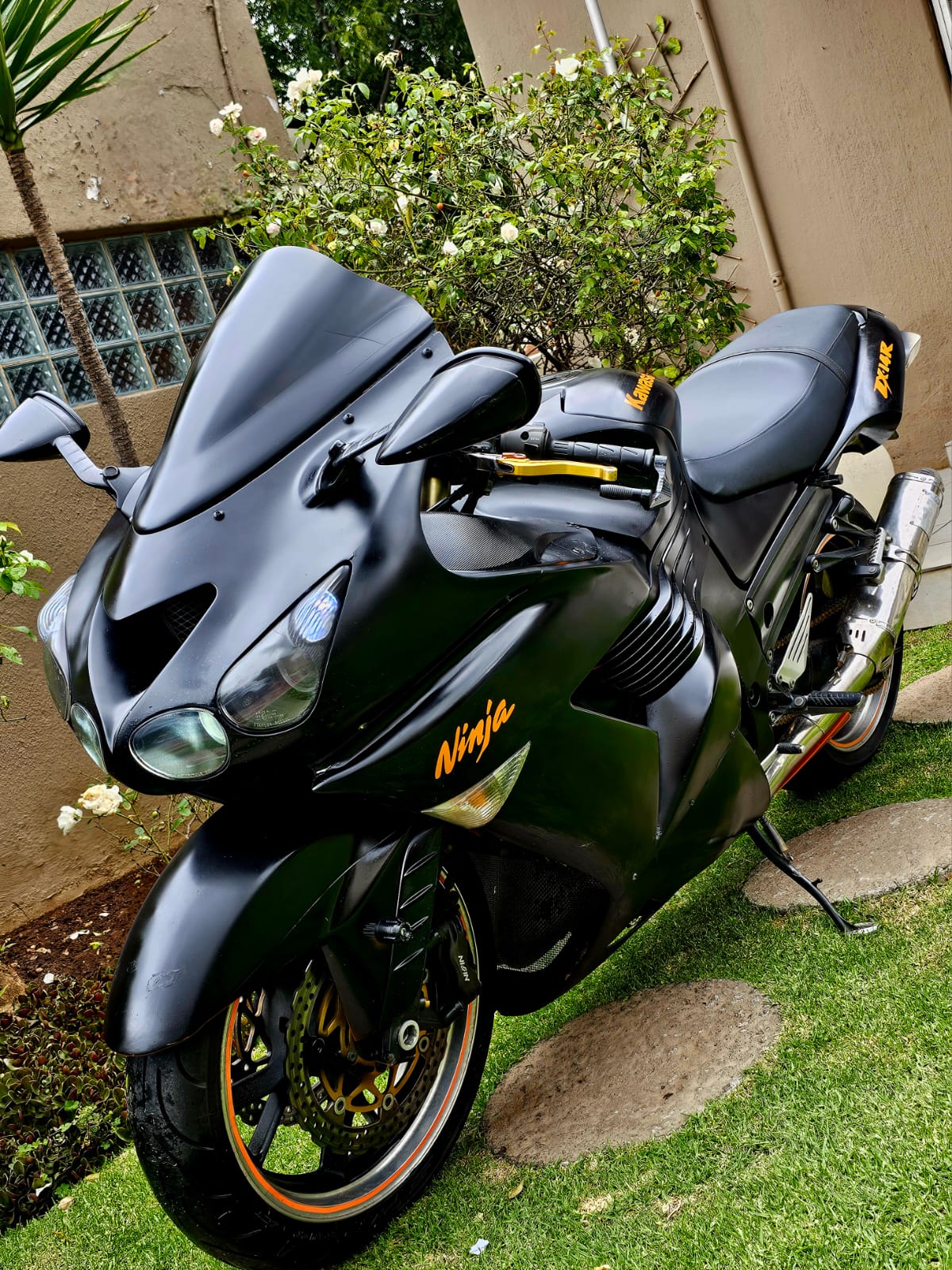 Kmページ Used Used 2007 Kawasaki ZX14 Ninja for sale in Gauteng | Auto Mart