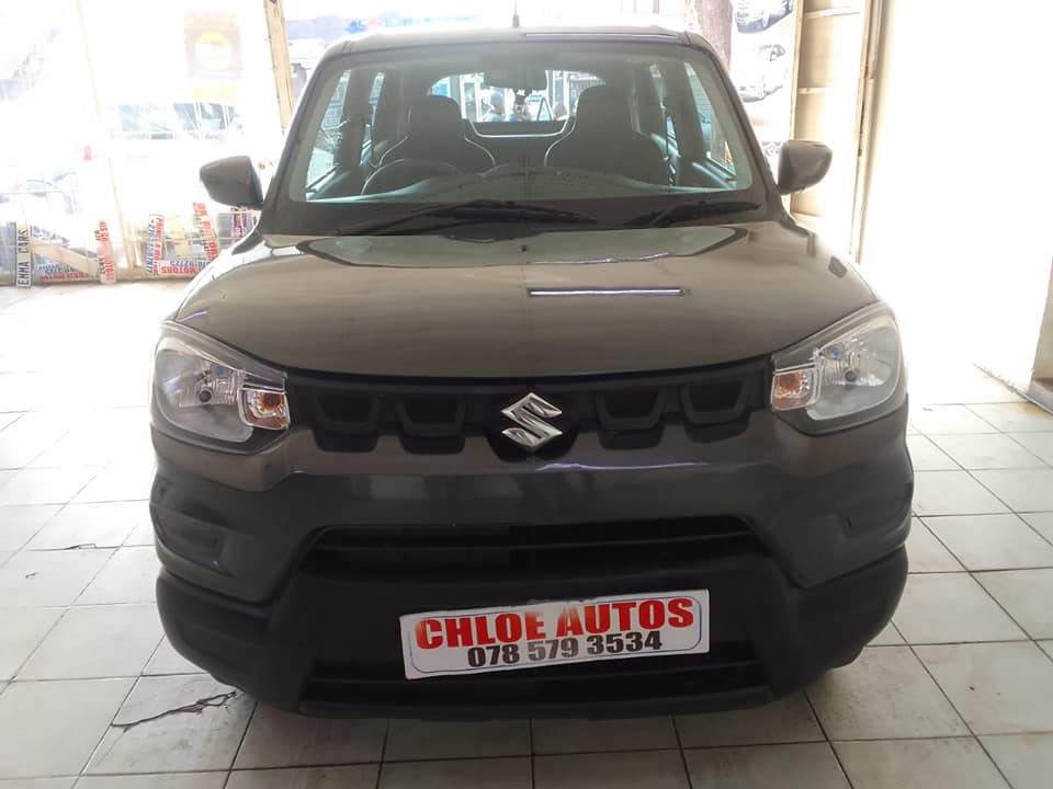 2022 SUZUKI SPRESS 1.0 MANUAL PETROL FULL SERVICE HISTORY LEATHER INTERIOR 3000KM REVERSE CAMERA