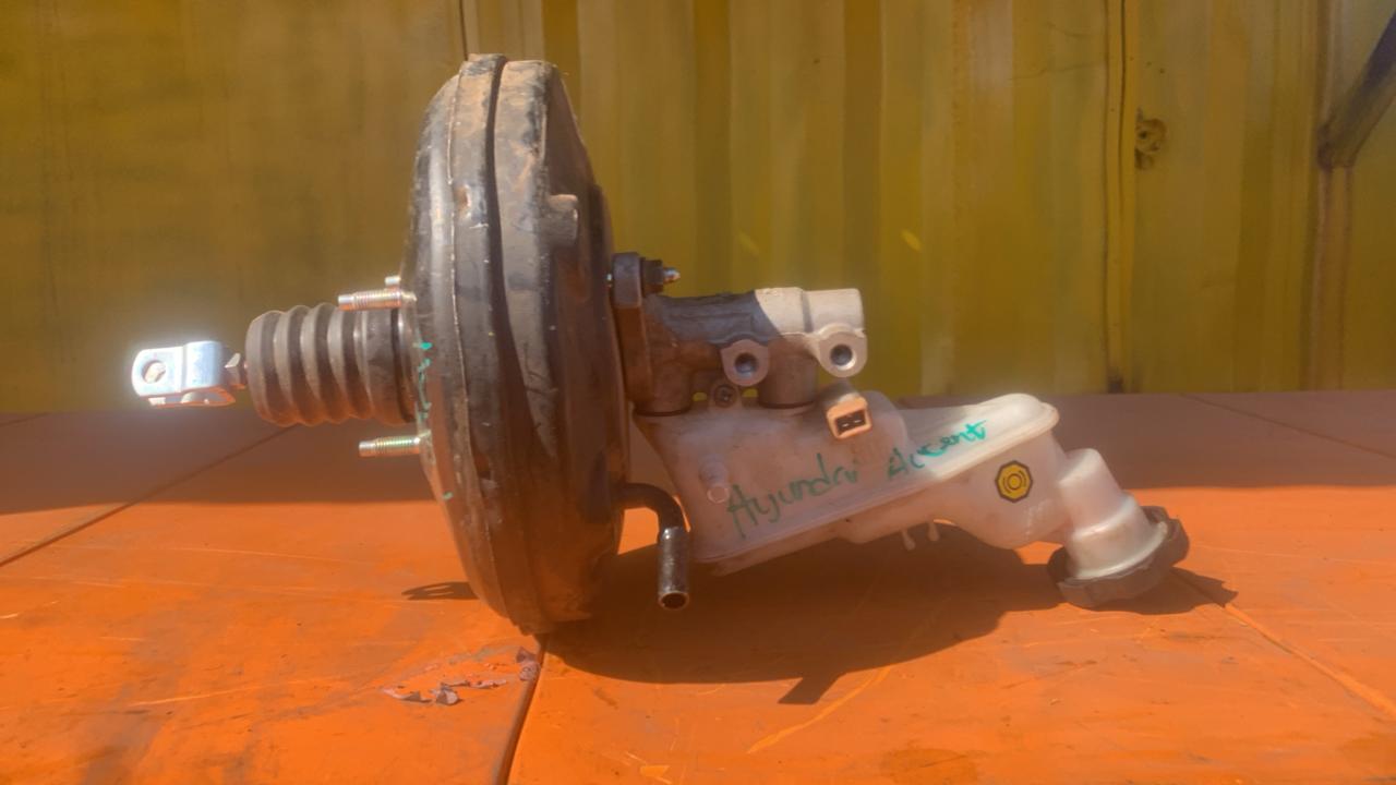 2016 Hyundai accent brake booster - Private Seller