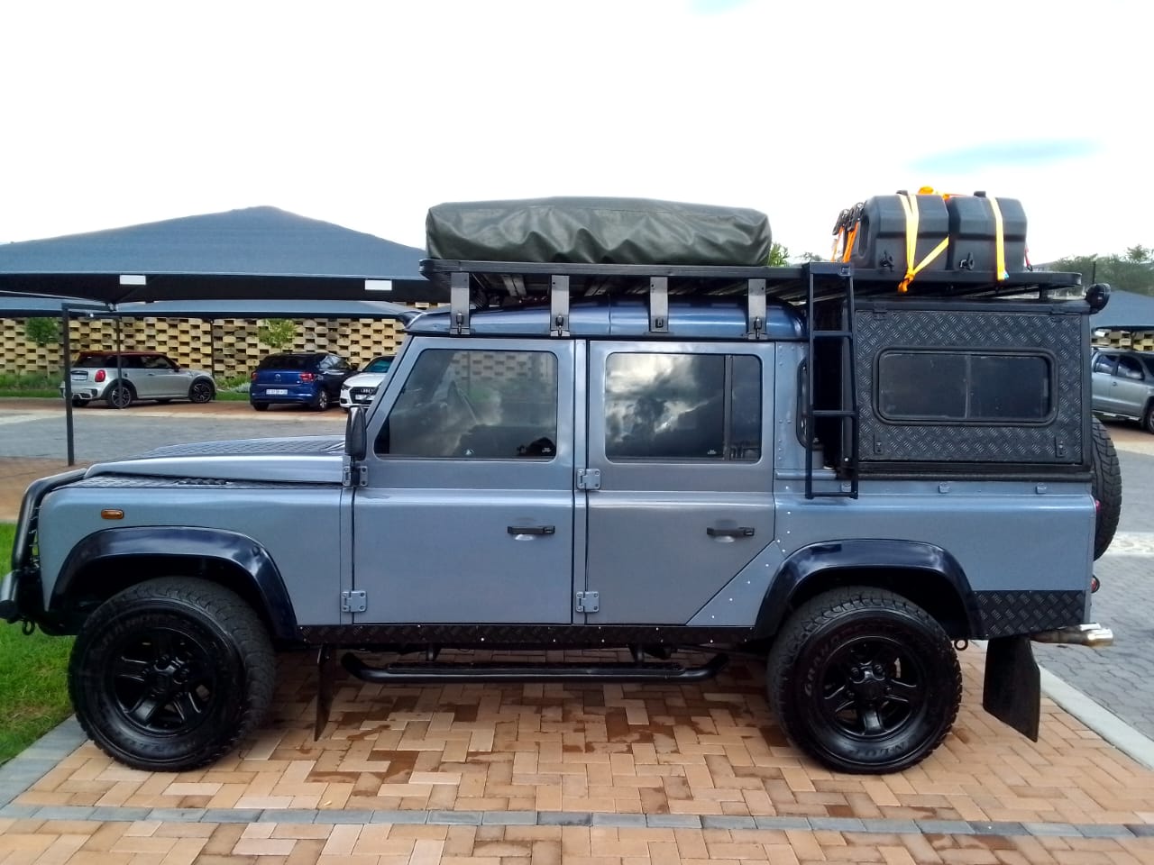 Landrover Defender For Sale | Junk Mail Marketplace
