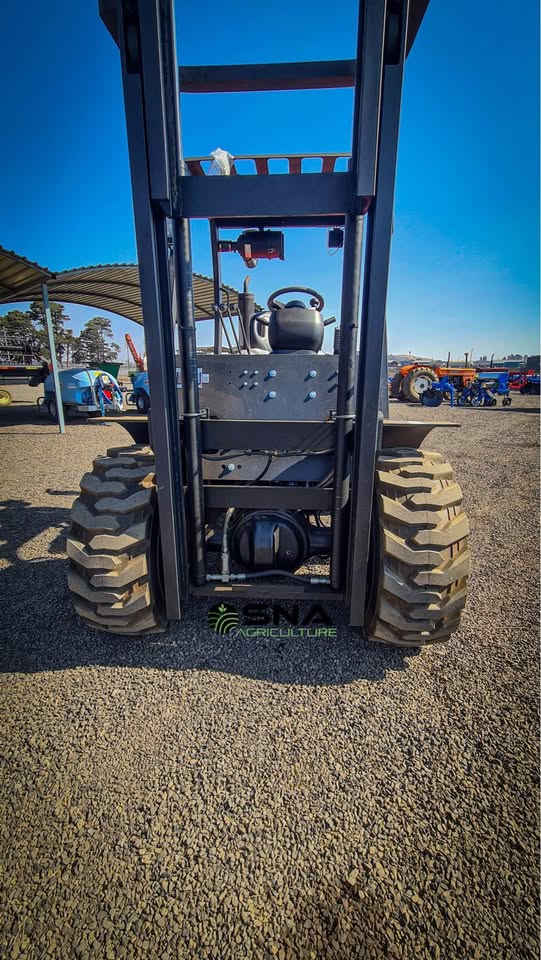 AT35D Forklift Revaro | Junk Mail Marketplace