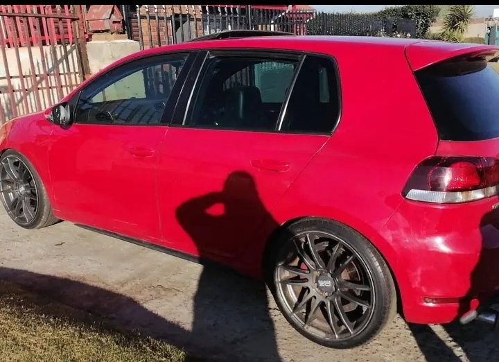 Used 2009 Volkswagen Golf GTI - Private Seller