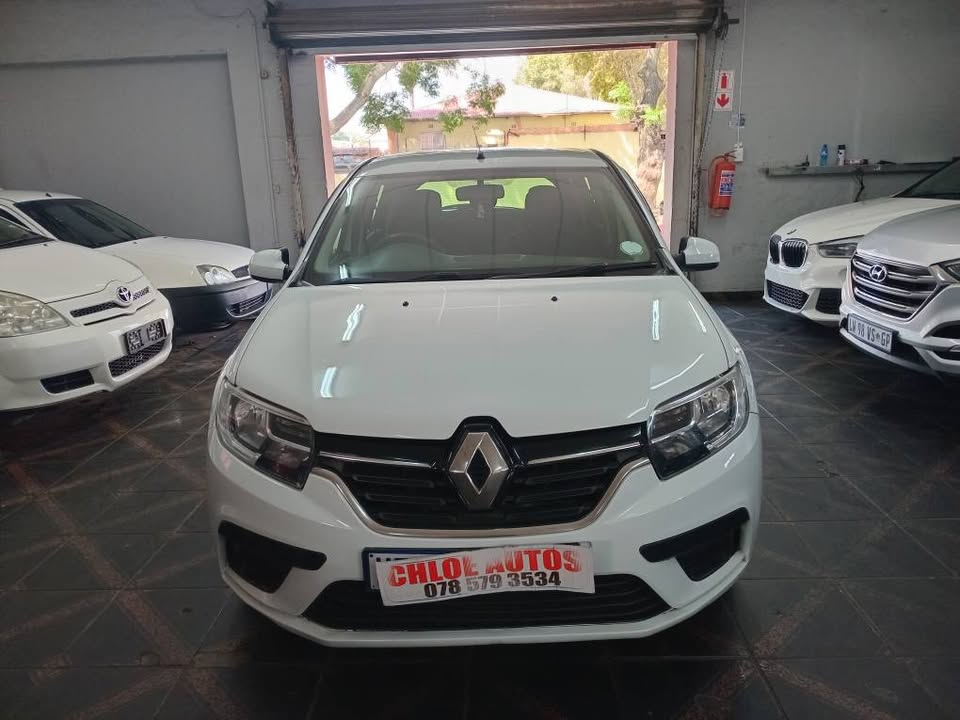 2020 Renault Sandero 900T White, Manual, Petrol