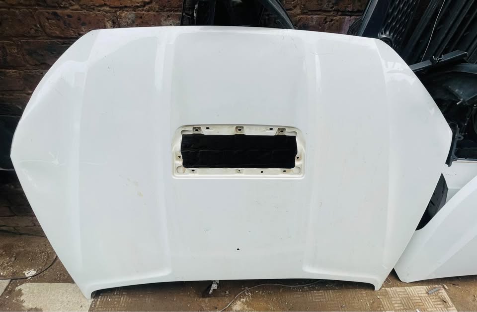Mahindra Scorpio bonnet - Private Seller