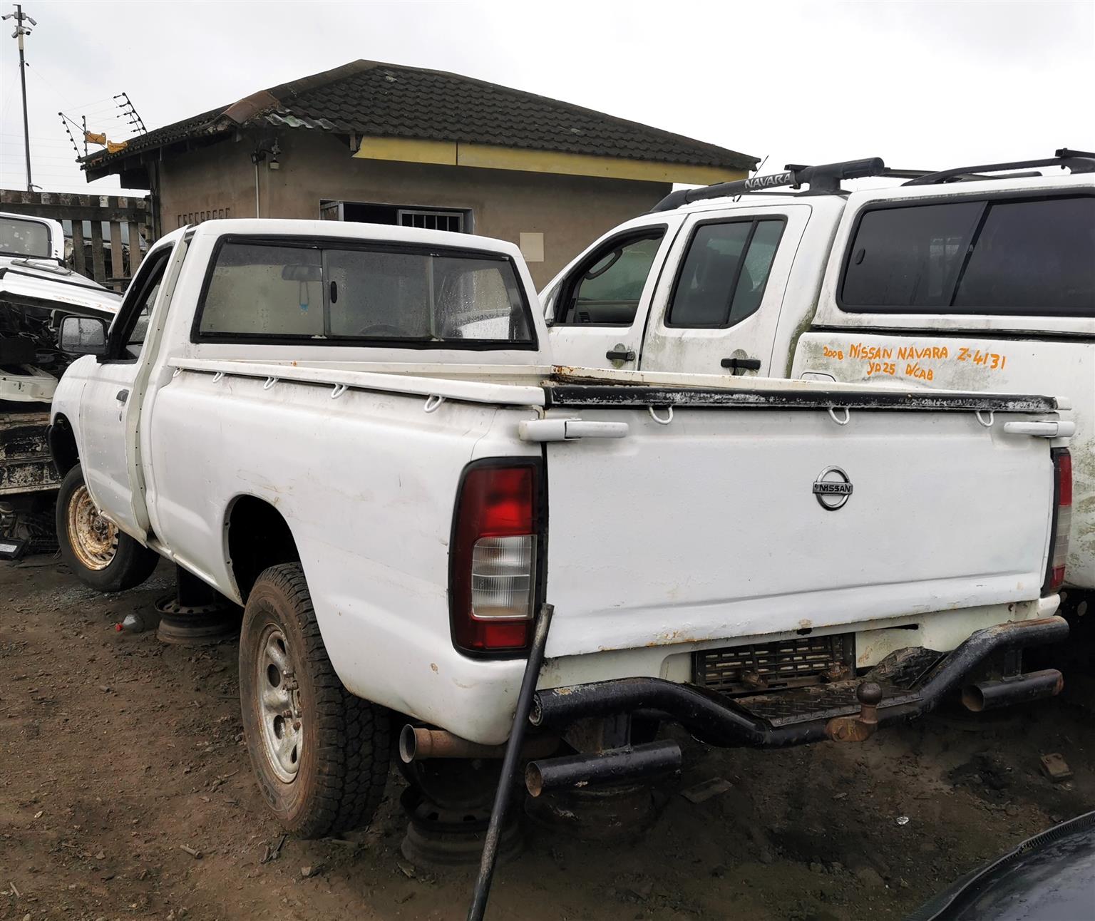 Nissan Hardbody 2.0L - Stripping for Spares
