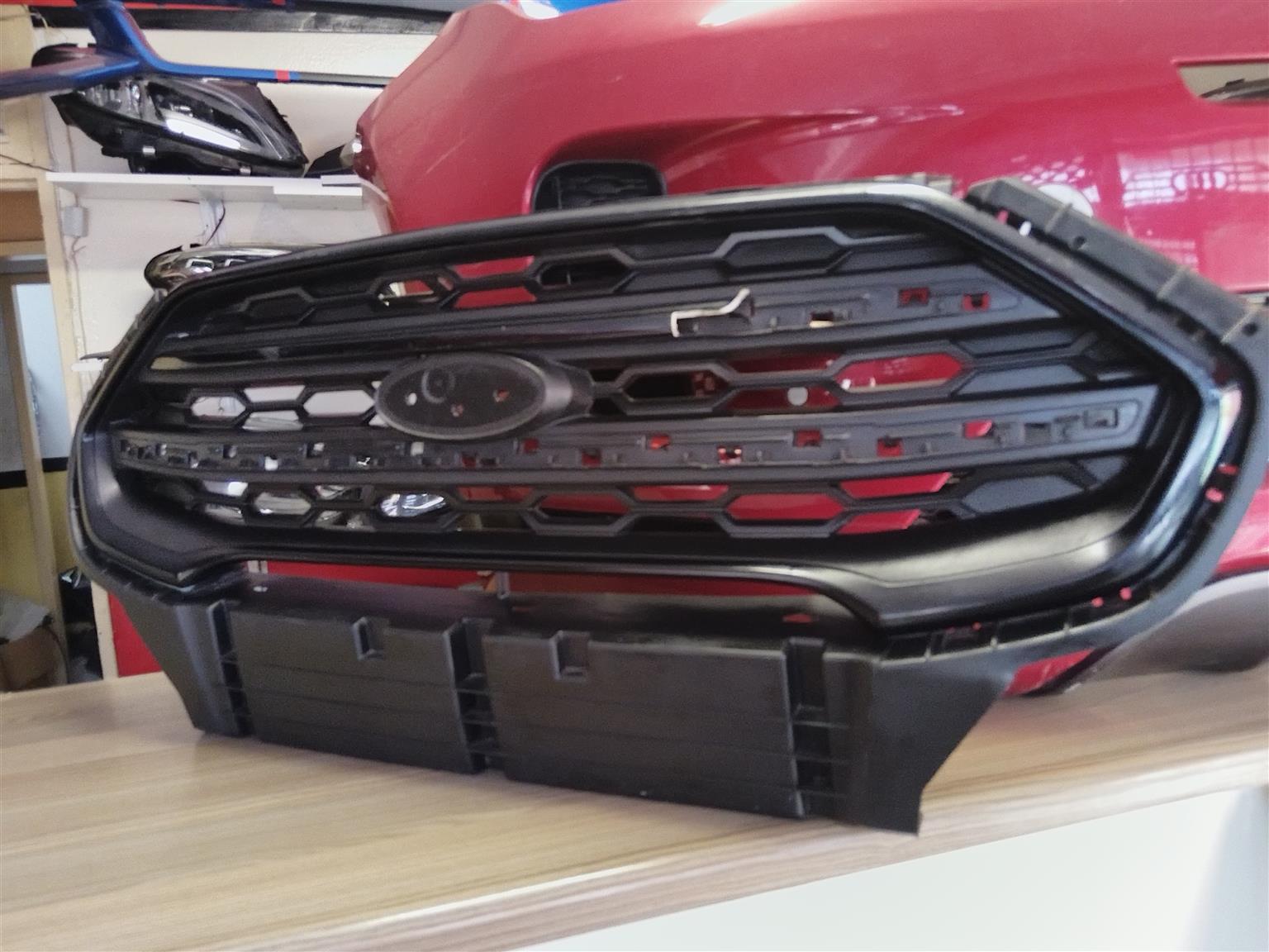 2022 FORD ECOSPORT MAIN GRILL AVAILABLE FOR SALE - Private Seller 2022 FORD ECOSPORT MAIN GRILL AVAILABLE FOR SALE - Private Seller