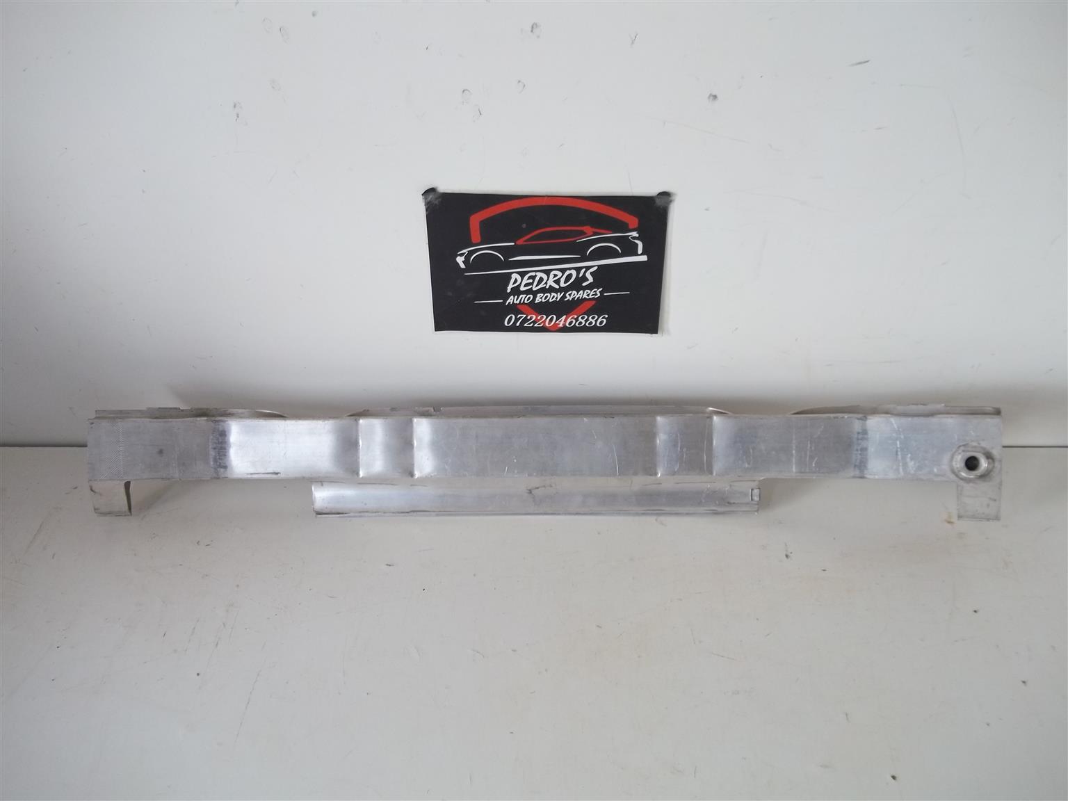 Audi Q5 bumper stiffener - Private Seller Audi Q5 bumper stiffener - Private Seller