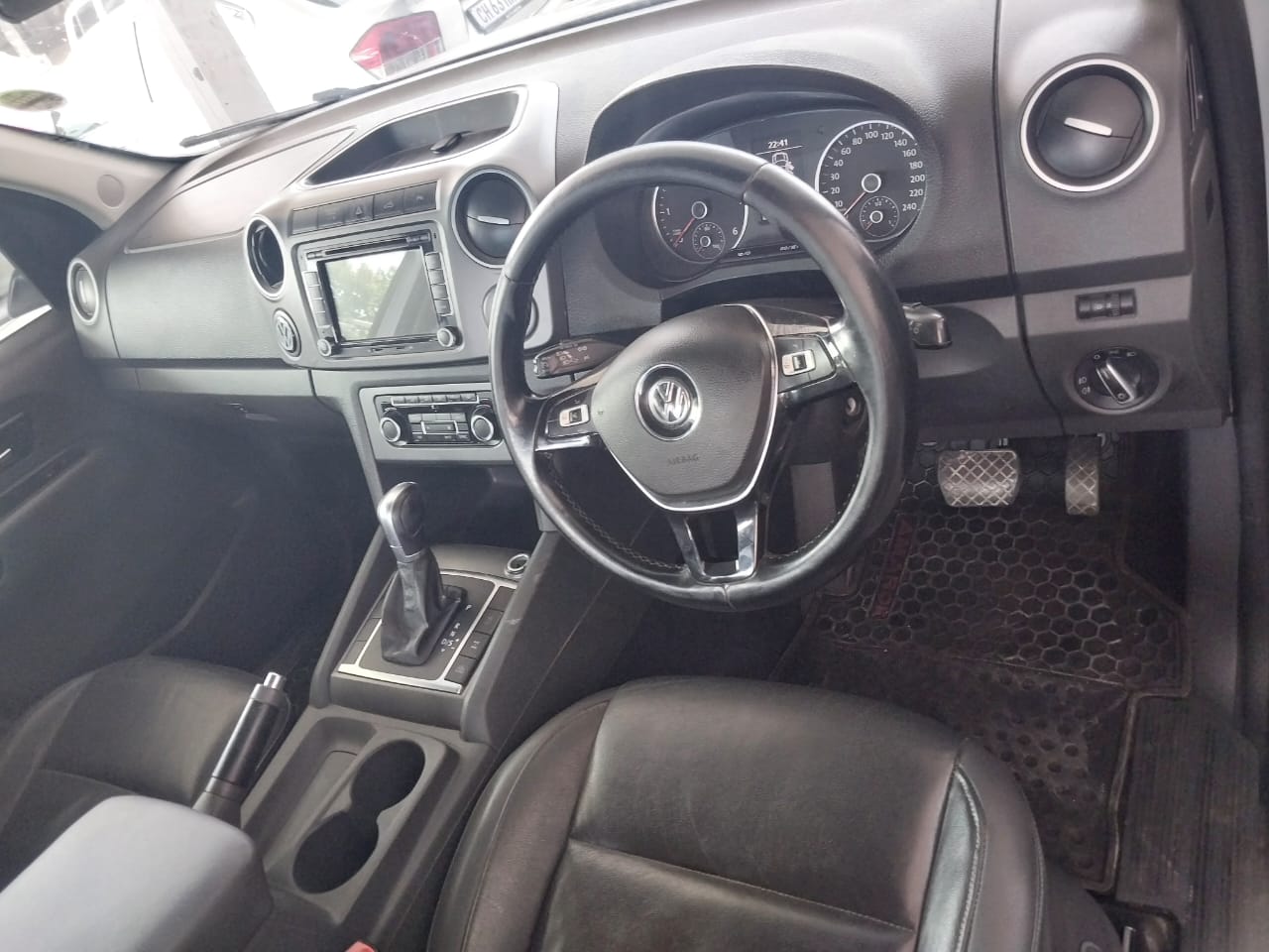 Used 2015 Volkswagen Amarok 2.0BiTDI double cab Highline 4Motion - Private Seller Used 2015 Volkswagen Amarok 2.0BiTDI double cab Highline 4Motion - Private Seller