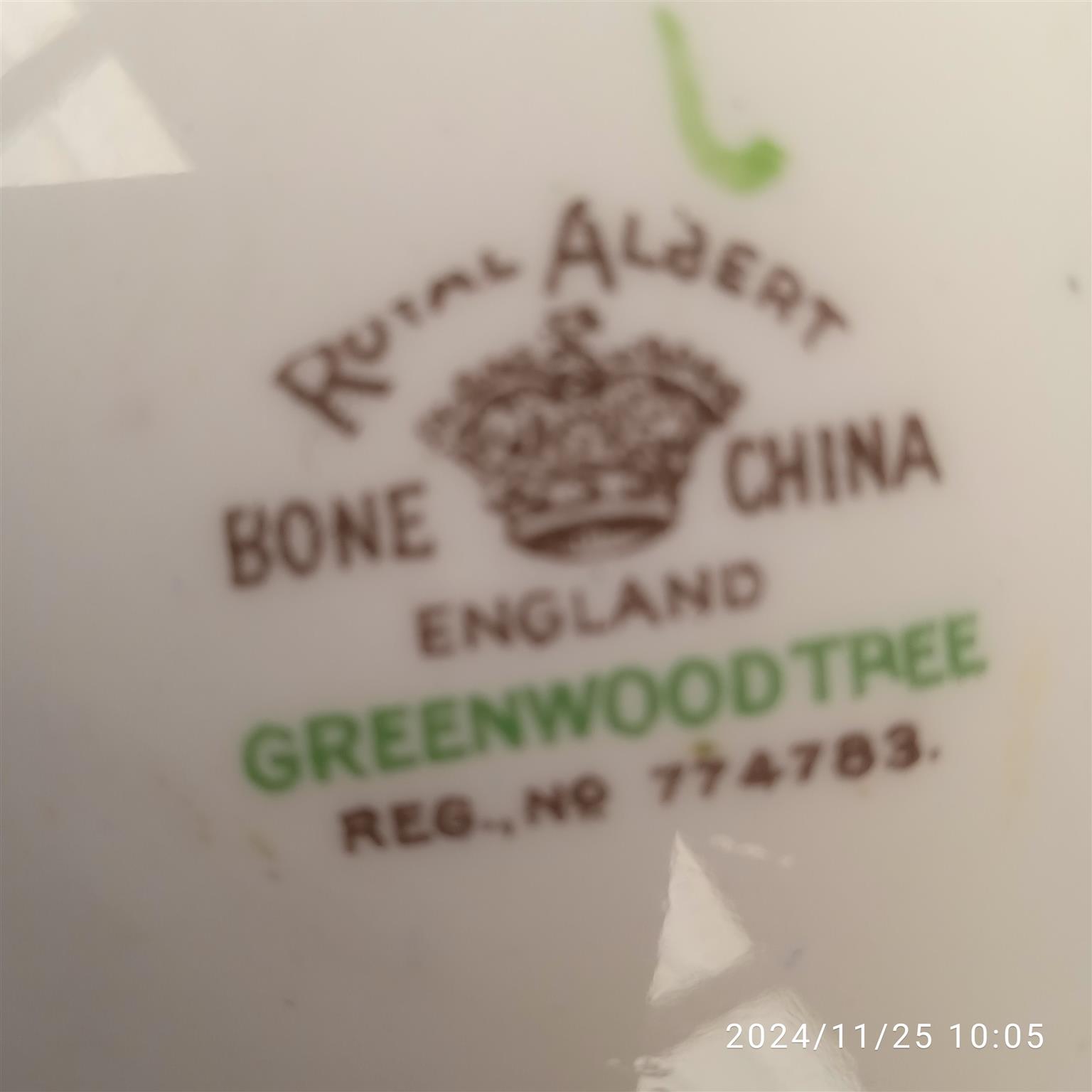 ROYAL ALBERT ENGLAND BONE CHINA