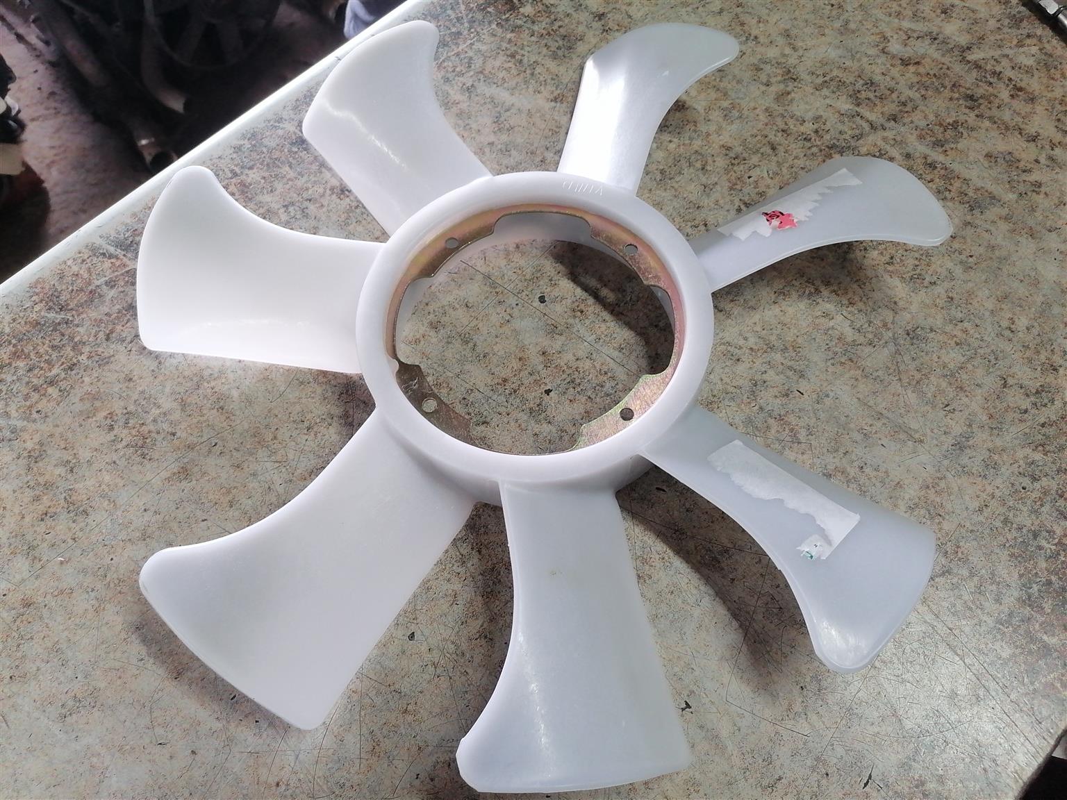 Nissan 2.7 fan blade for sale - Private Seller Nissan 2.7 fan blade for sale - Private Seller