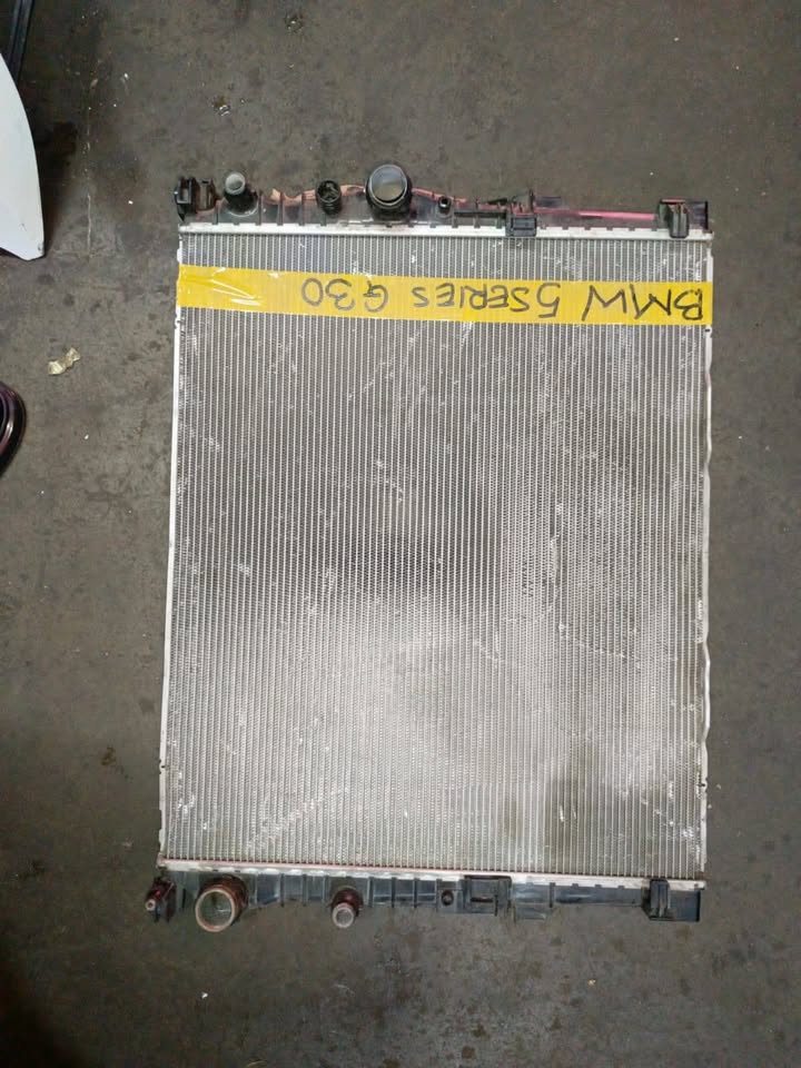 BMW 5 Series G30 Radiator - Private Seller