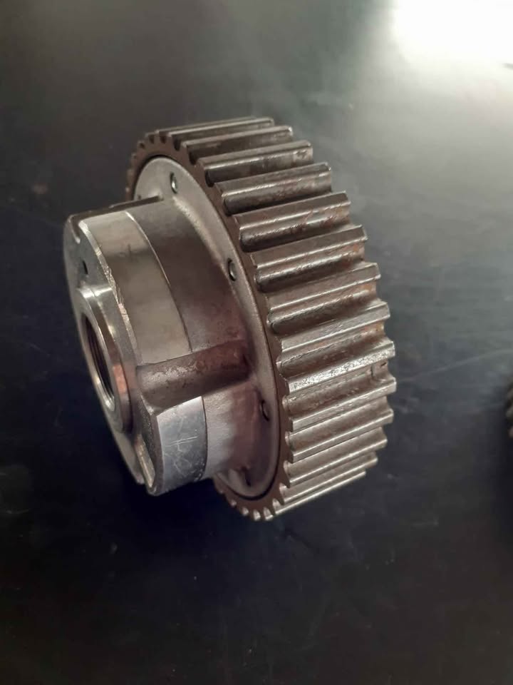 Ford Fiesta 2010 1.6 Ti VCT. intake/exhaust  vvt cam pulleys - Private Seller