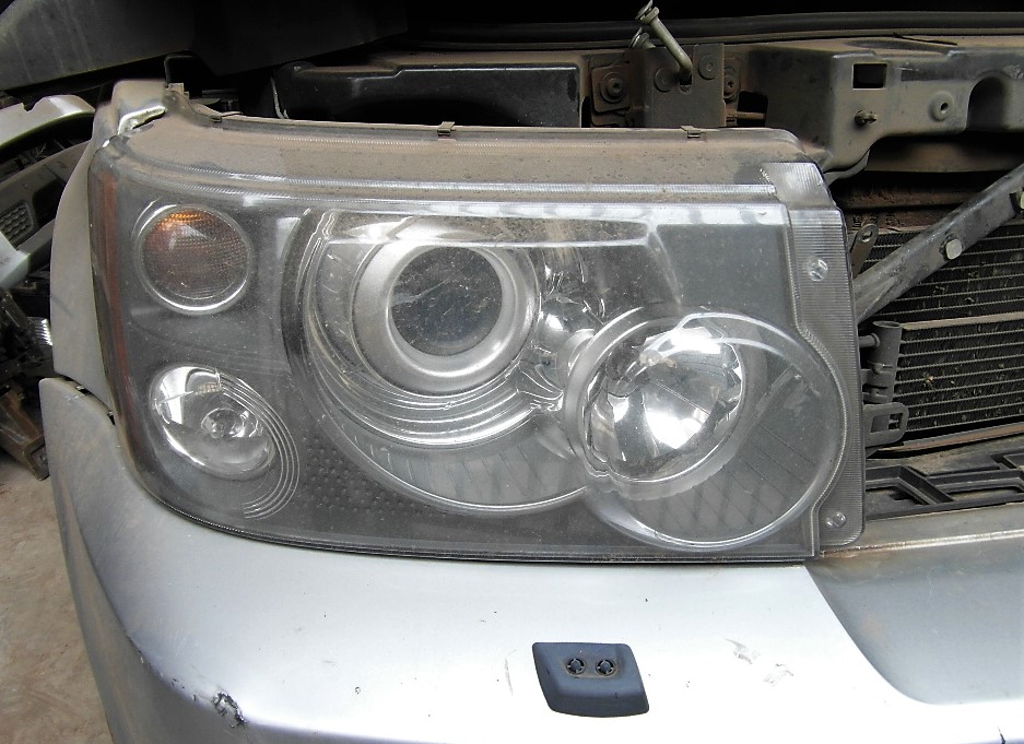 Range Rover Sport Xenon Headlight for sale | AUTO EZI