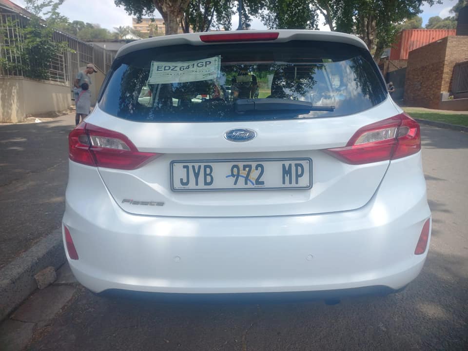 2019 FORD FIESTA ECOBOOST 1.0 PETROL, AUTOMATIC, WHITE COLOR