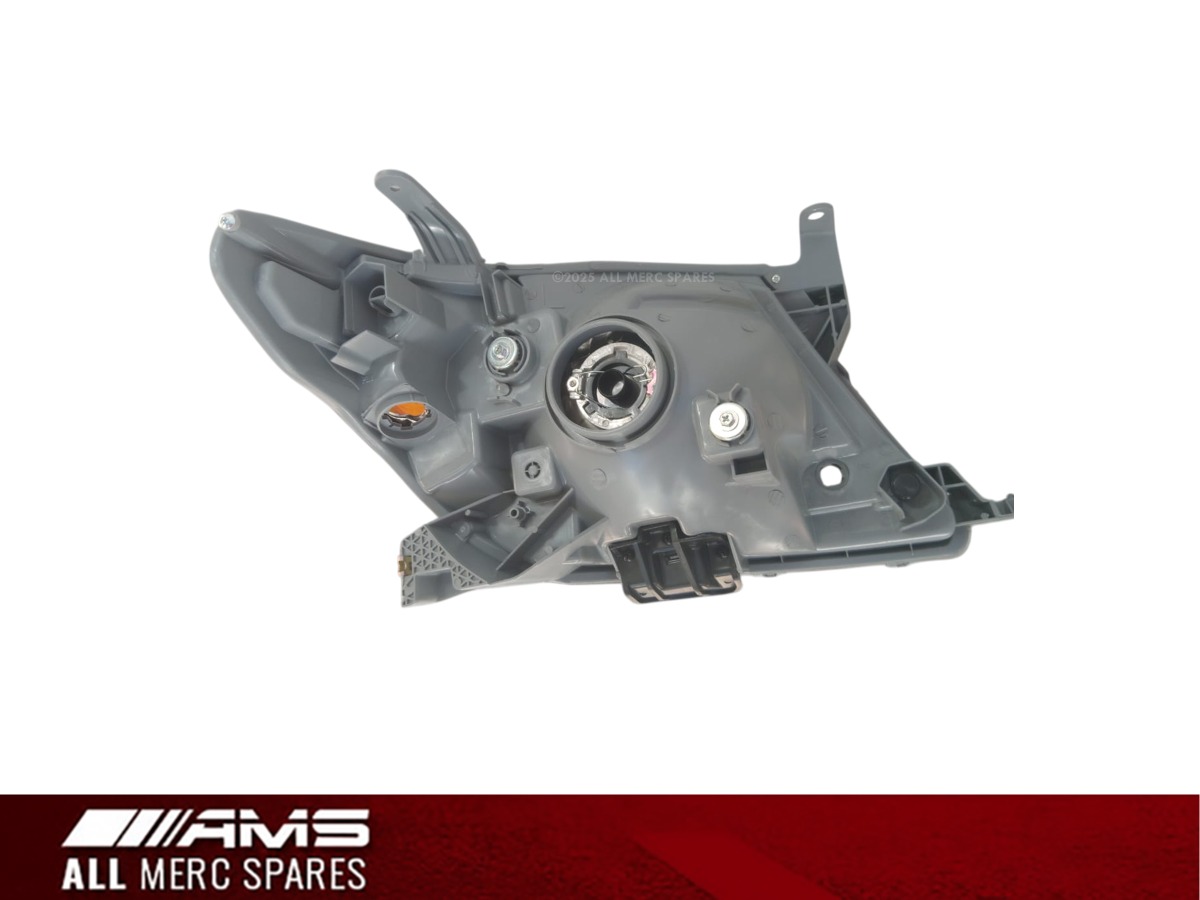 TOYOTA HILUX 2005–2008 LEFT HEADLIGHT - Private Seller TOYOTA HILUX 2005–2008 LEFT HEADLIGHT - Private Seller