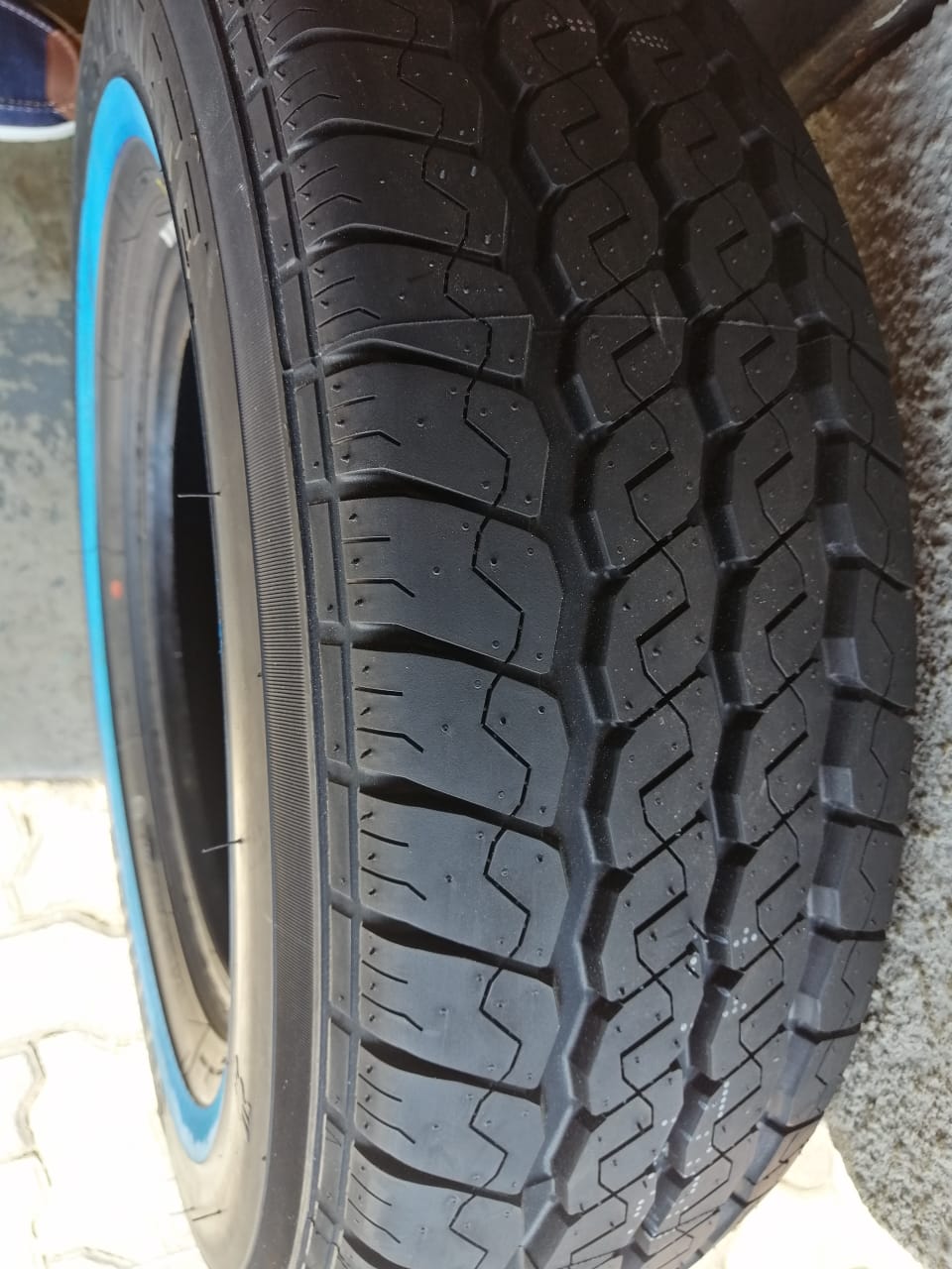 Whitewall tyres. 205/75R14c NEW