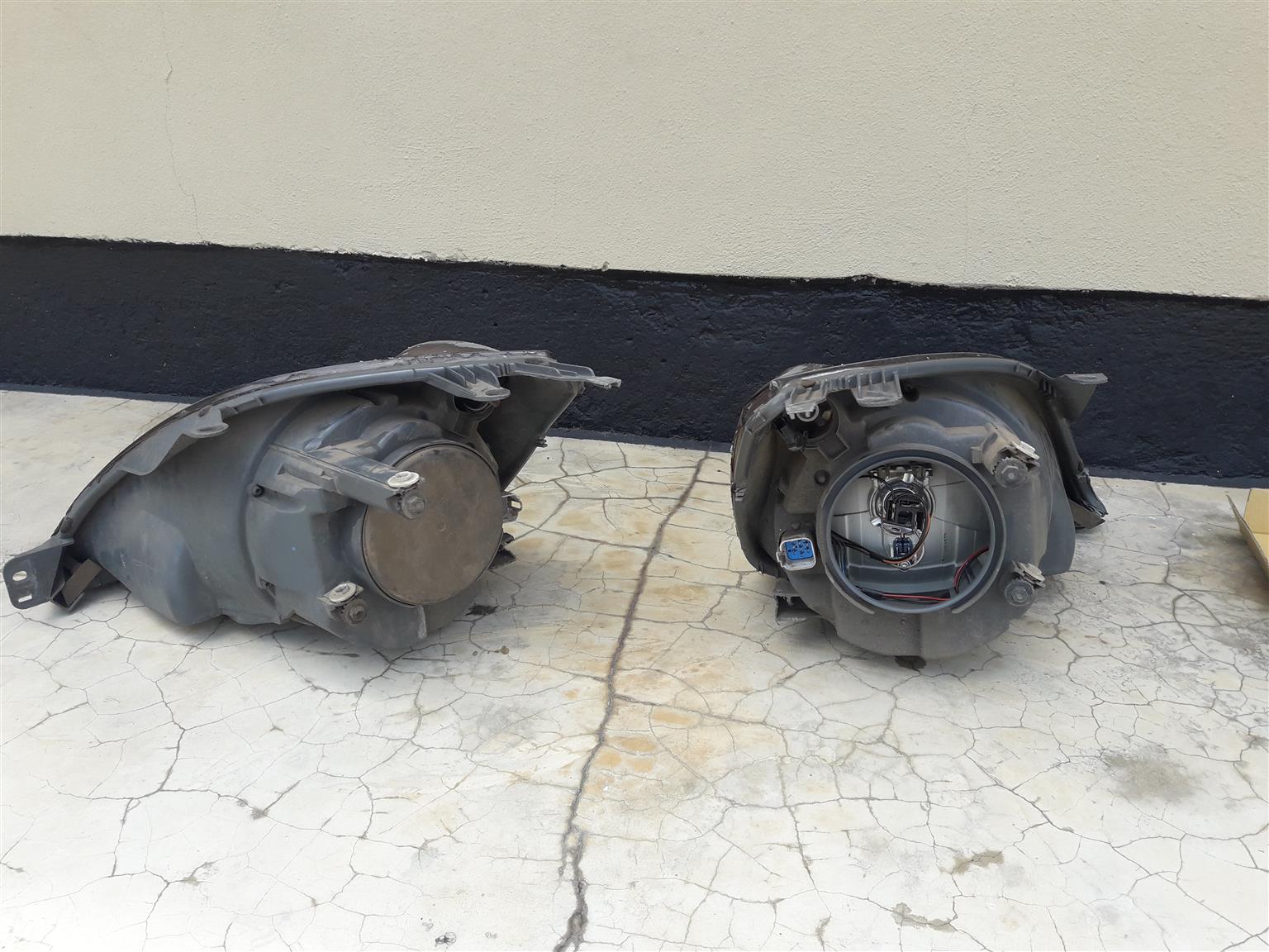 2006 Fiesta front left and right headlights - Private Seller 2006 Fiesta front left and right headlights - Private Seller