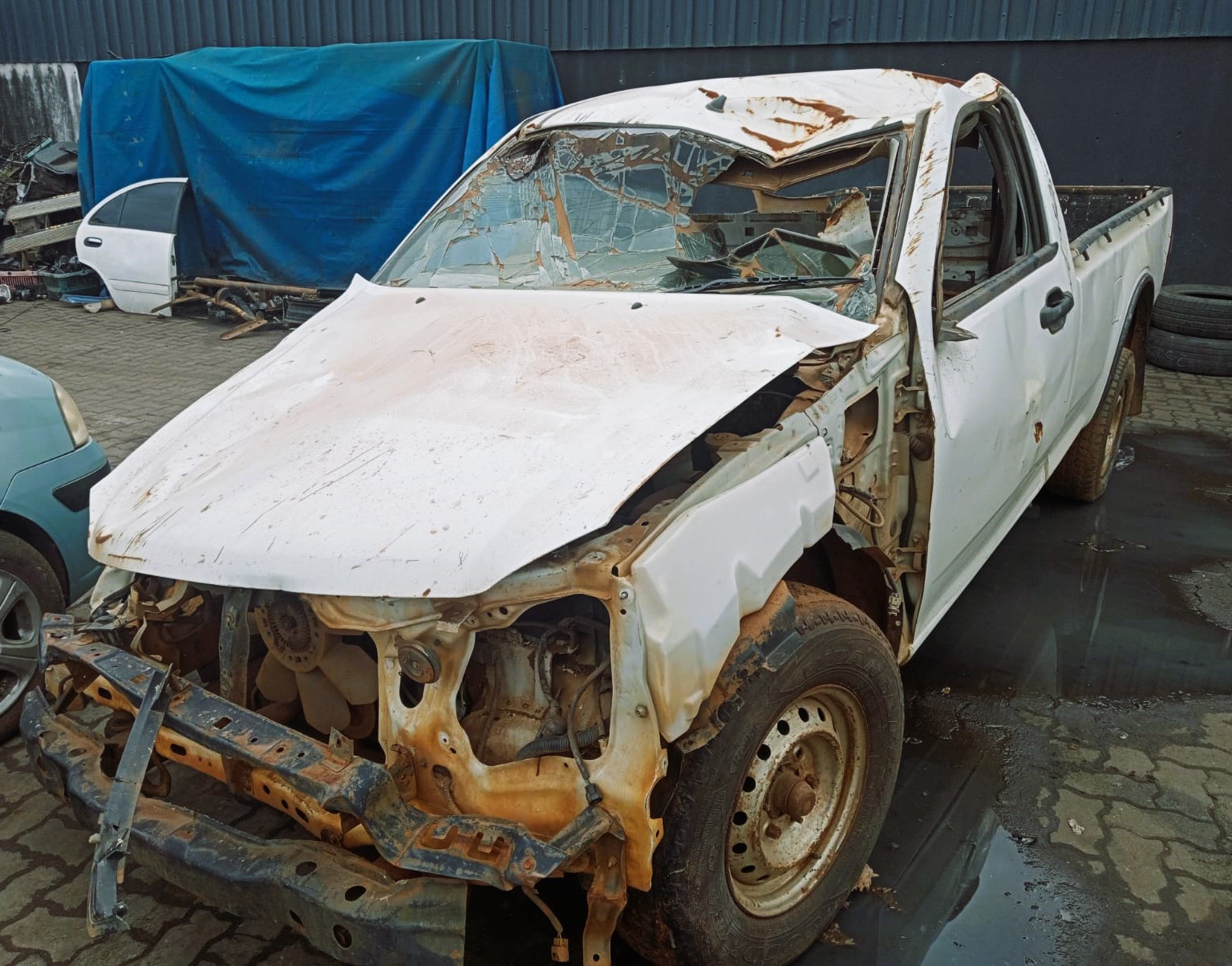 2011 Isuzu KB250 - Stripping for Spares
