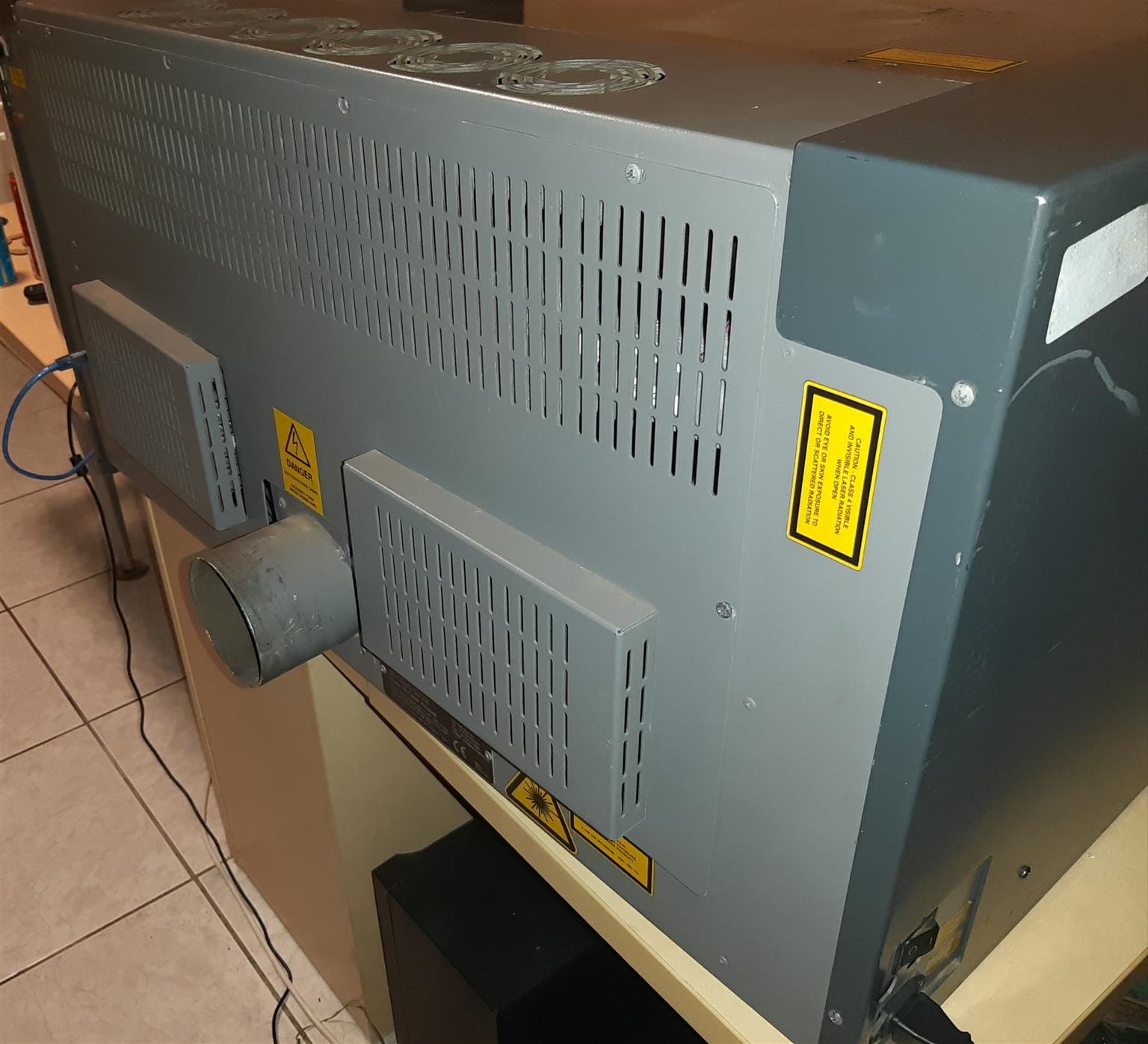 Epilog Laser Cutter/ Laser Engraving Machine 75Watt 600x400mm | Junk Mail