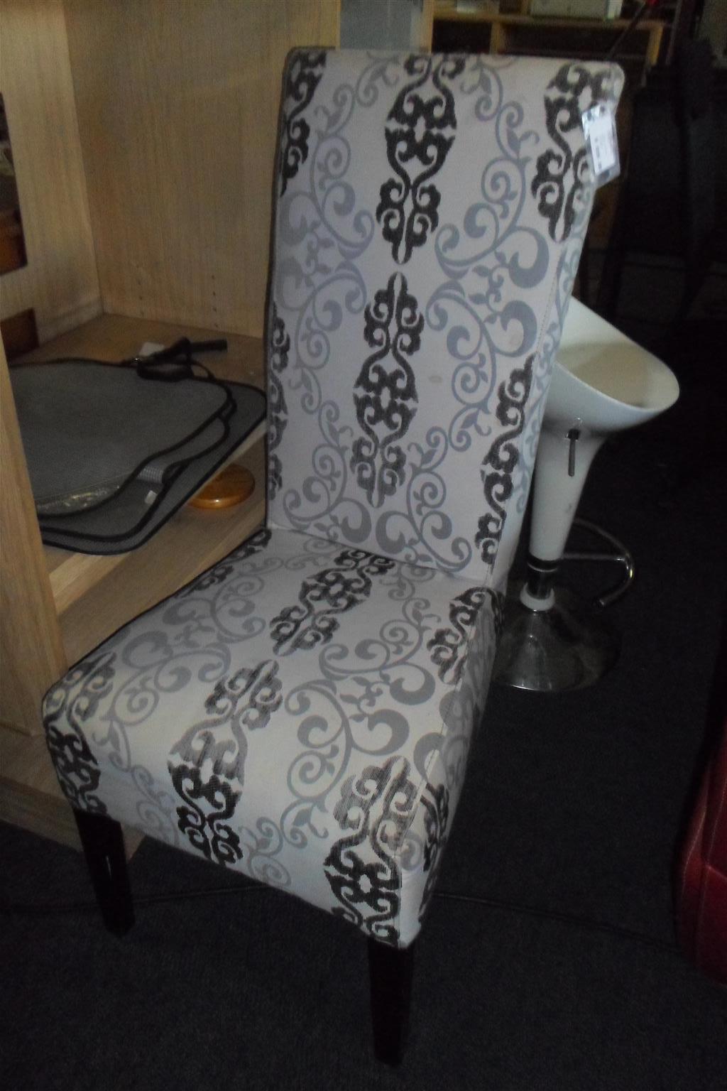 8x Material Highback Chairs - B033044699-17