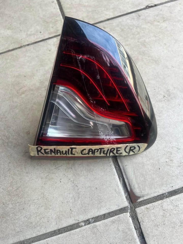 Renault Captur Taillight taillight - Private Seller Renault Captur Taillight taillight - Private Seller
