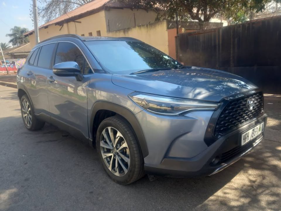 2024 Toyota Corolla Cross 1.8 Petrol, Automatic, Blue,18000kms,Service book.