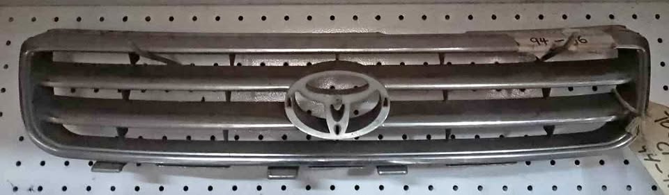 Toyota Camry 1994-1996 grill - Private Seller Toyota Camry 1994-1996 grill - Private Seller