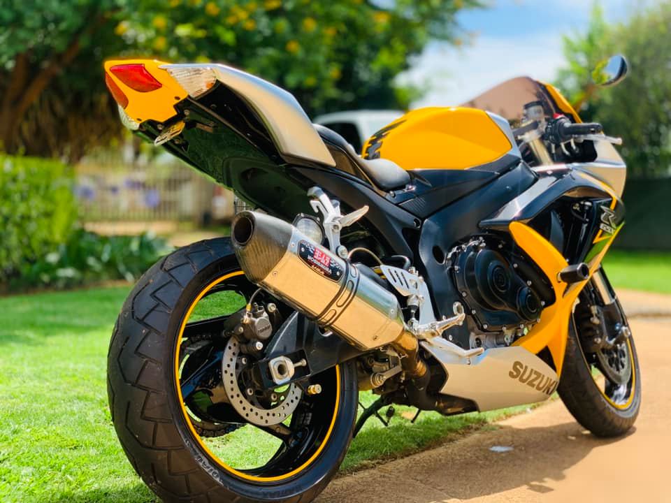 SUZUKI GSXR600 K9 - Private Seller SUZUKI GSXR600 K9 - Private Seller