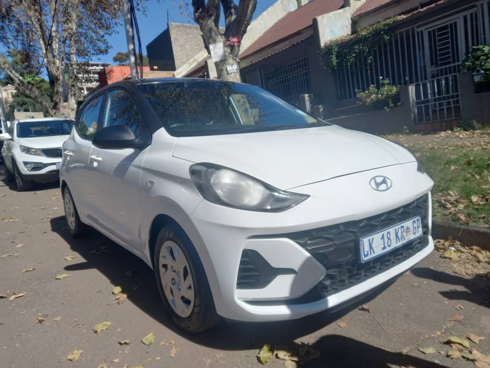 2023 Hyndai i10 grand 1.0 Petrol, Manual, White