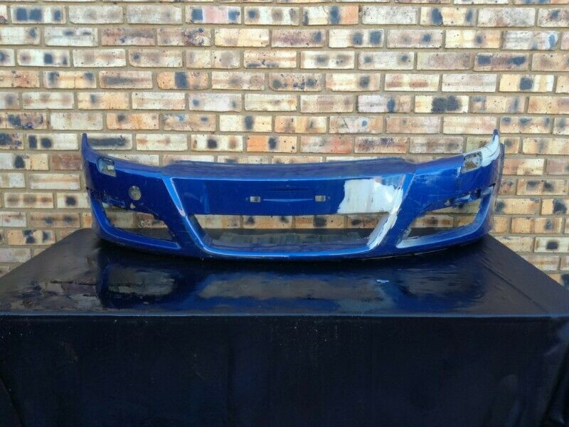 Opel Astra GTC Bumper - Private Seller Opel Astra GTC Bumper - Private Seller